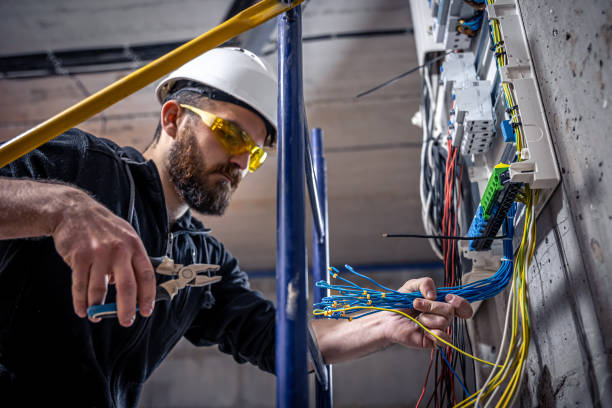 Best Electrical Contractors for Businesses  in Osprey, FL